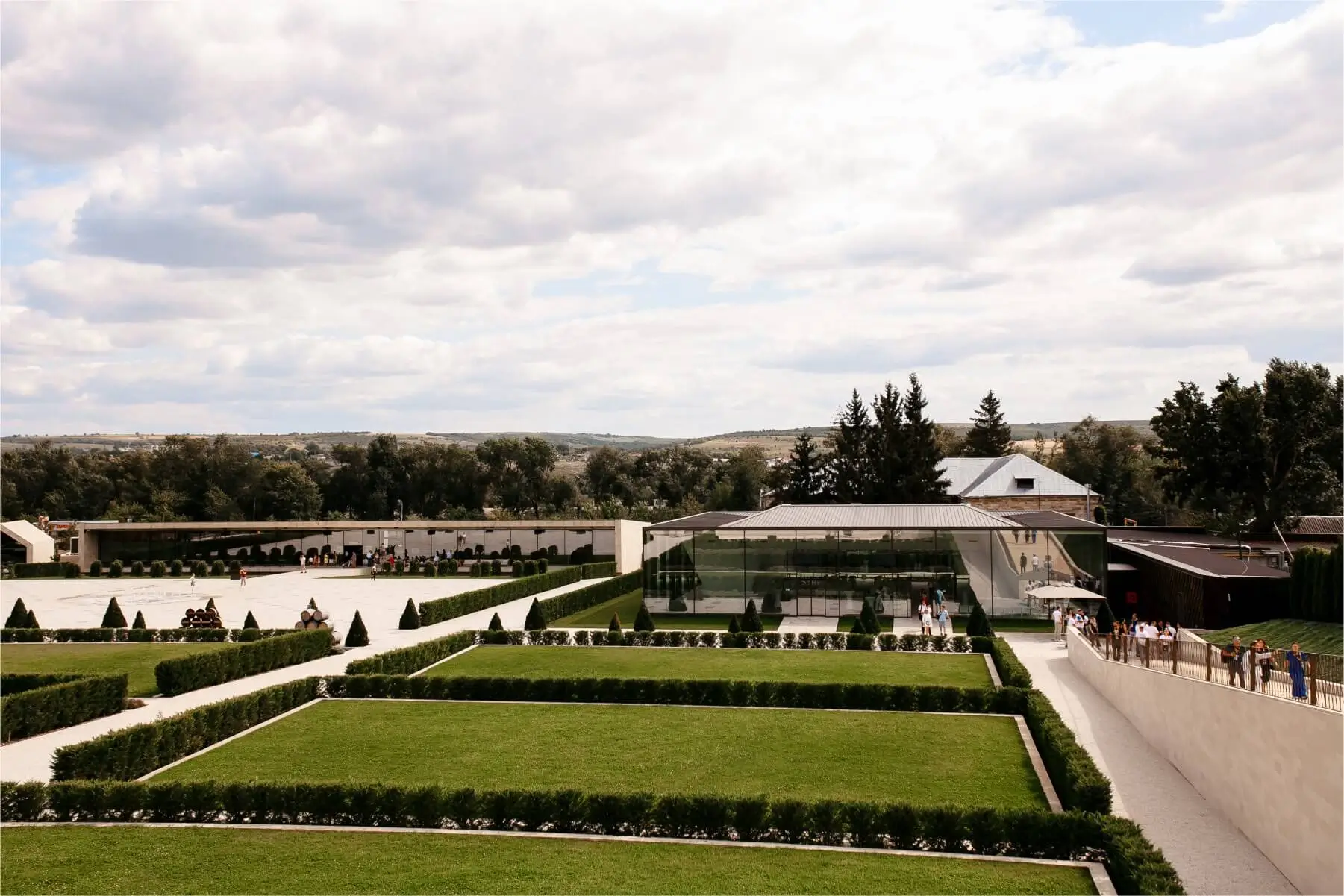 3_Italian-Garden
